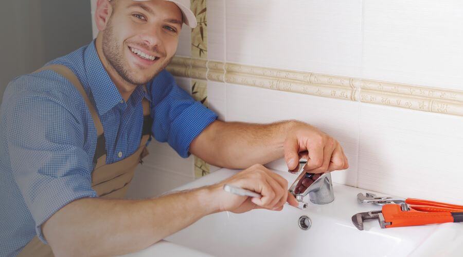 Professional clogged drains services in Cisco, TX